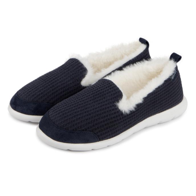 Isotoner Ladies Iso-Flex Waffle Full Back Slipper Navy Extra Image 1